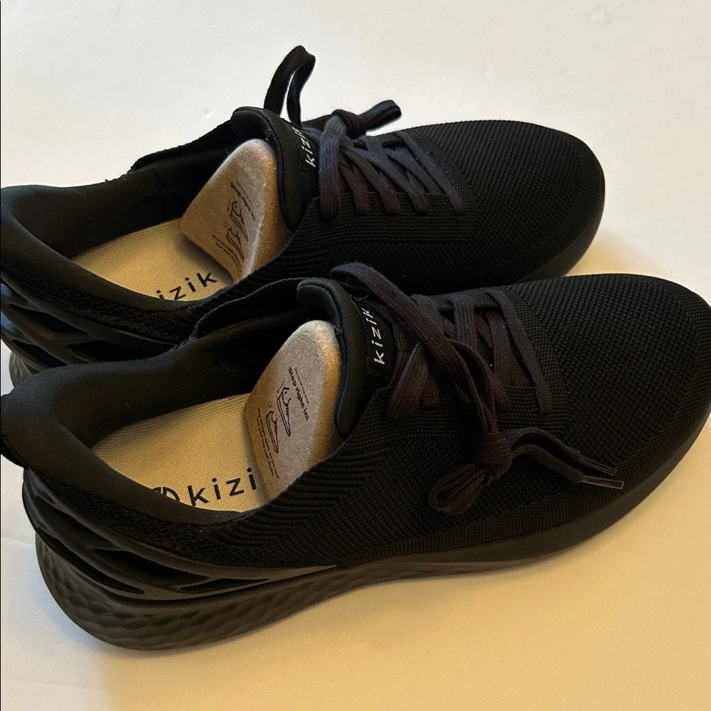 Kizik Athens Women's Black Sneakers Sz 11W‎ NWOT PRM